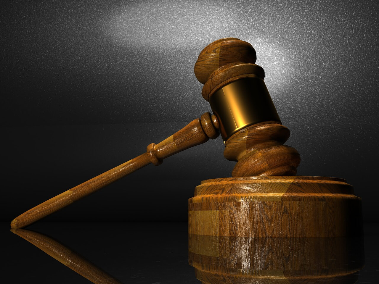 Court image law